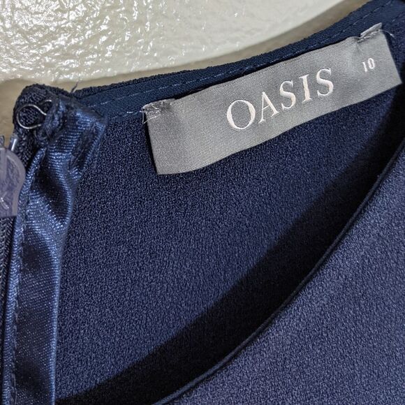 Oasis Jumpsuit Blue Belted Cropped Wide Leg Pockets Size 10 - Picture 12 of 12